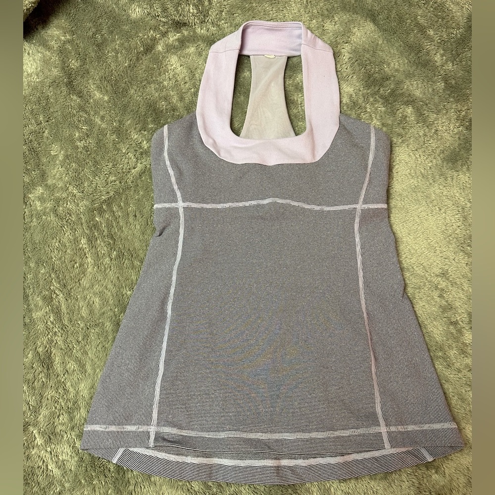 Lululemon Lavender Scoop Neck Tank